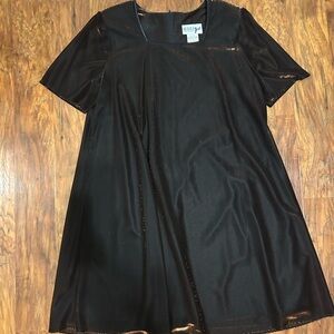 Black and Gold Short Sleeve Dress Women’s Size 18